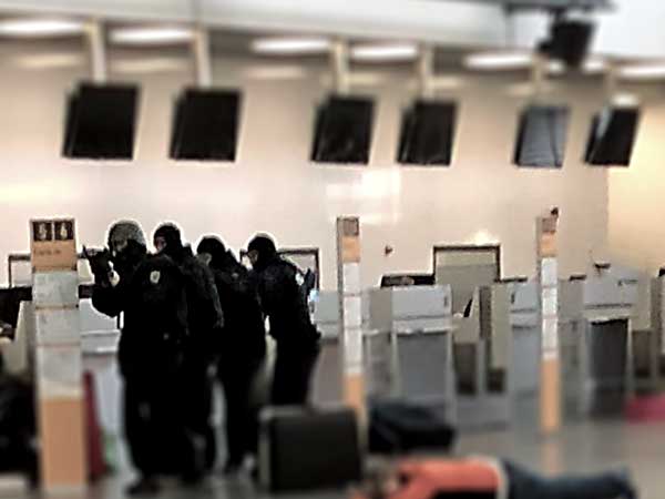 Anti Terror Übung Flughafen Saarbrücken